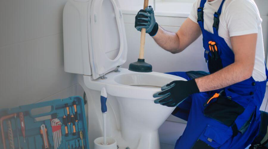 Expert burst pipe repair services in Kistler, WV